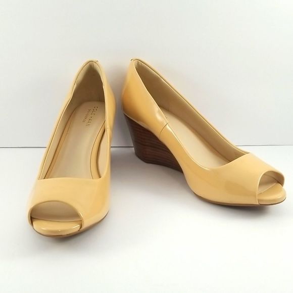 NWOT Cole Haan Grand Series Tan Patent Leather Wedge Pumps Size 9  (S549) - Picture 1 of 7